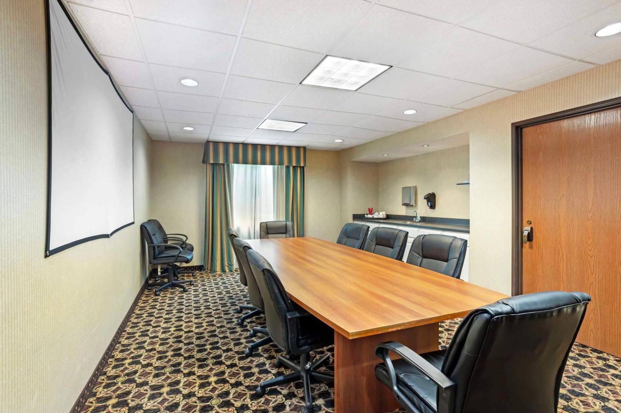 Best Western Plus Clearfield Dış mekan fotoğraf