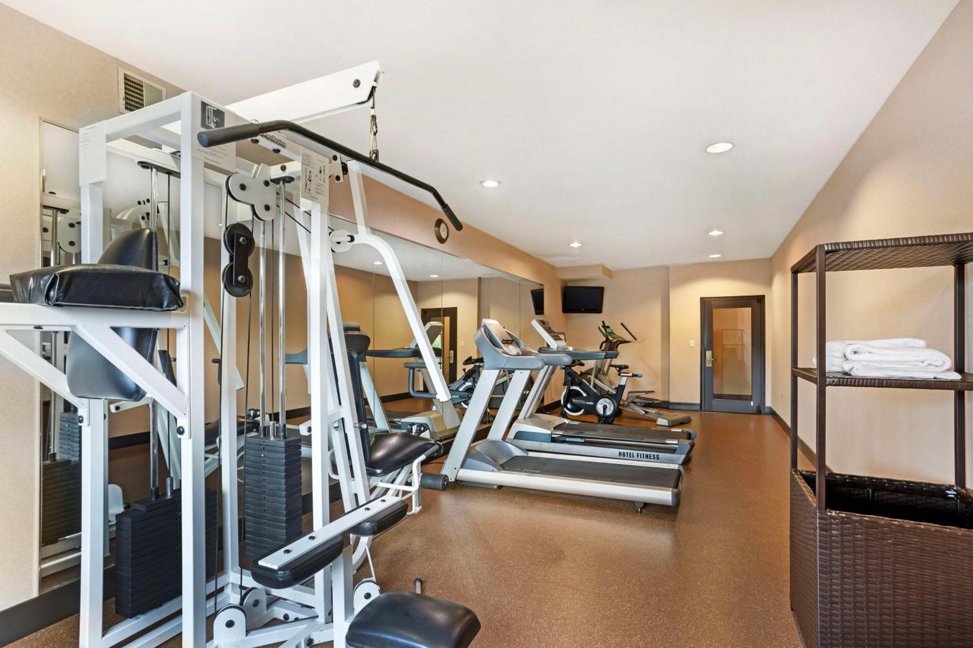 Best Western Plus Clearfield Dış mekan fotoğraf